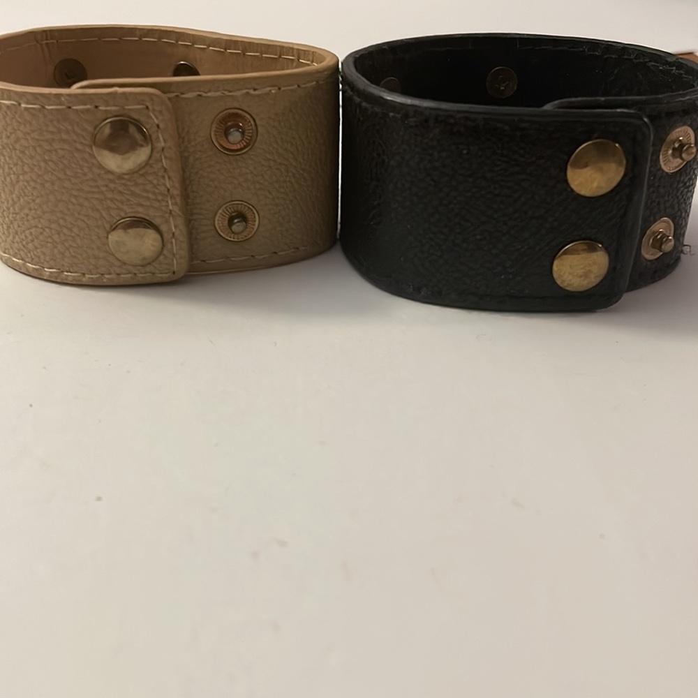 O-ring adjustable cuffs - Picture 2 of 2